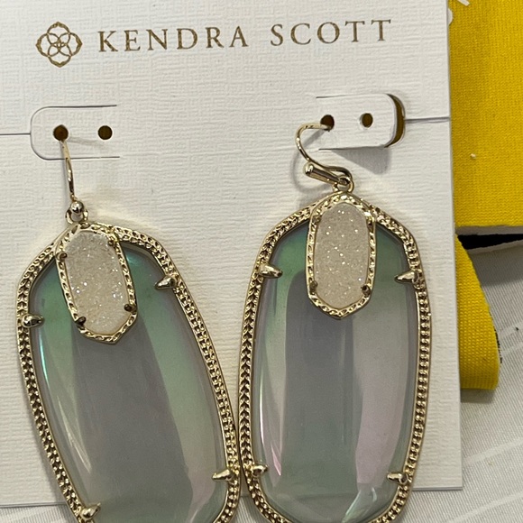 Kendra Scott RARE & RETIRED Darcy Earrings Iridescent & Iridescent Drusy GORG! - Picture 14 of 14